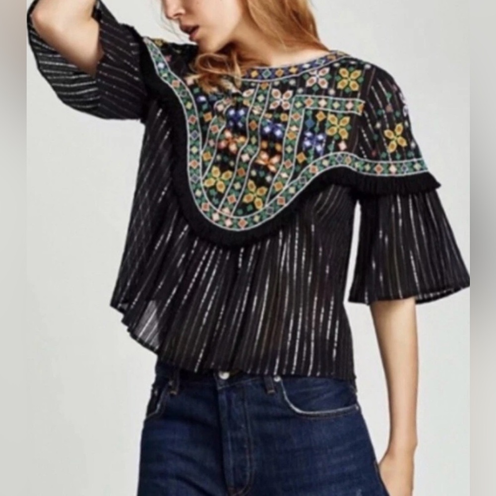 Zara Woman NWOT Embroidered Black Bell Sleeved Fringed Boho Festival Top Size XS - Picture 6 of 11